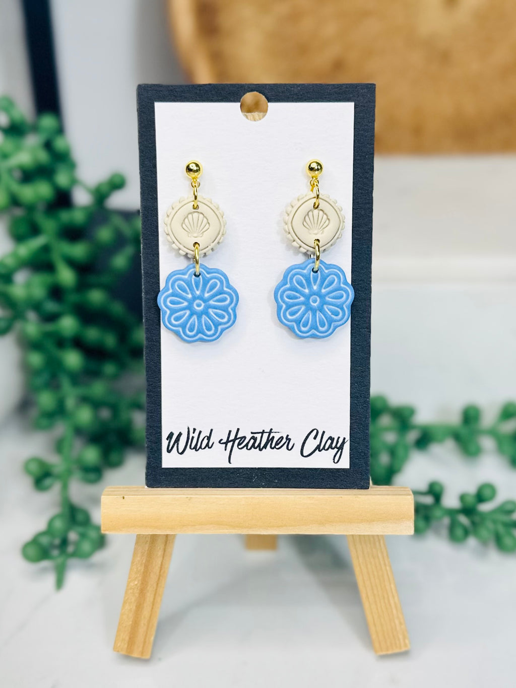 Summer Blue Floral Dangle Earrings – Handmade Polymer Clay Earrings, Lightweight Gold Stud Earrings, Cottagecore Inspired Jewelry