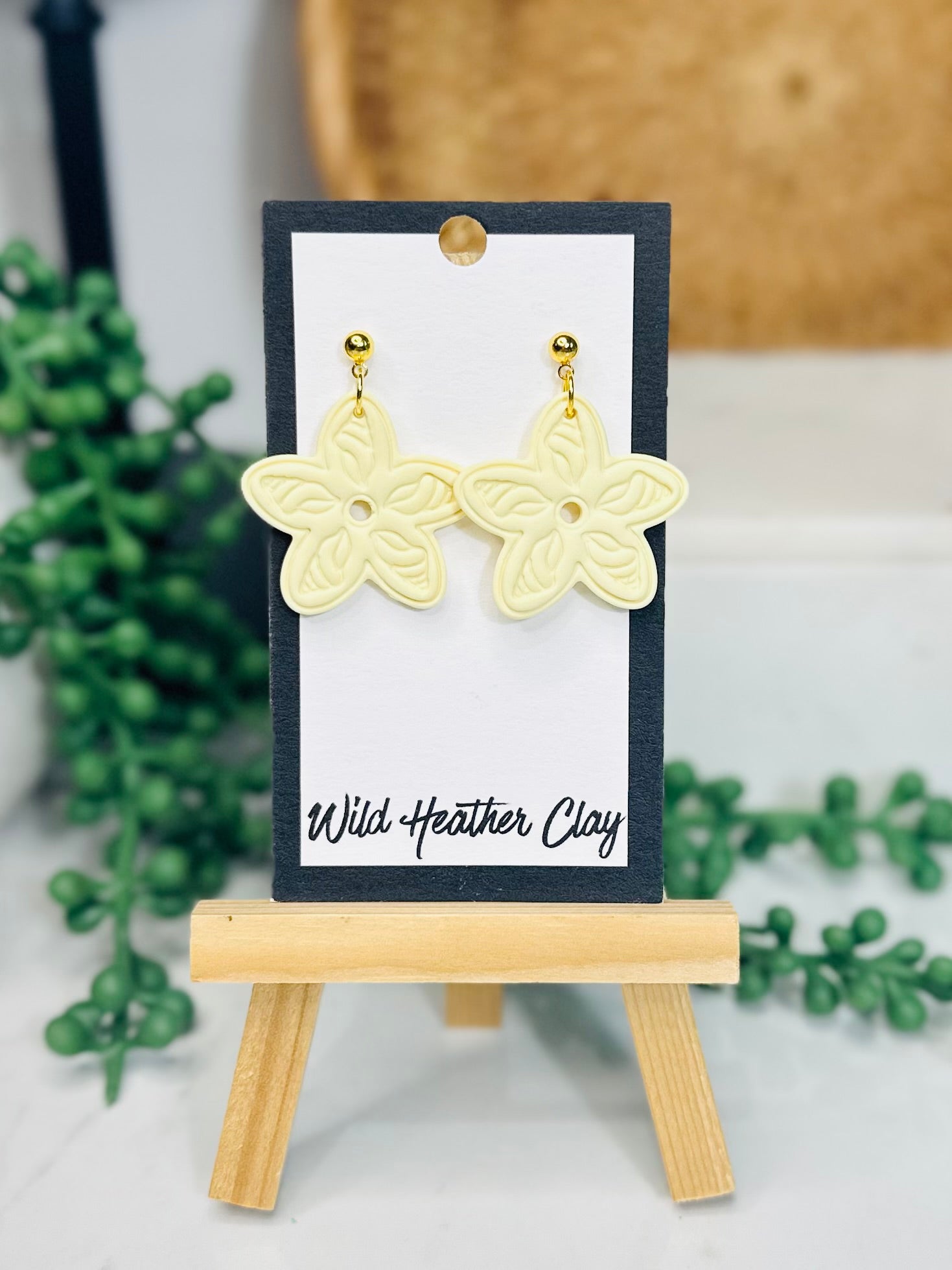 Butter Yellow Floral Shell Earrings – Handmade Polymer Clay Flower Earrings, Bold Statement Dangles, Lightweight Summer Jewelry