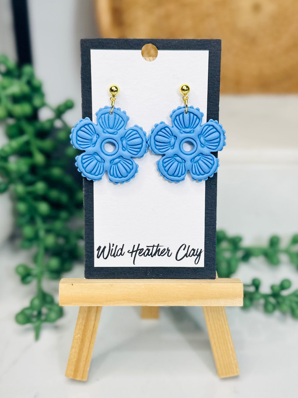 Costal Blue Floral Shell Earrings – Handmade Polymer Clay Flower Earrings, Bold Statement Dangles, Lightweight Summer Jewelry