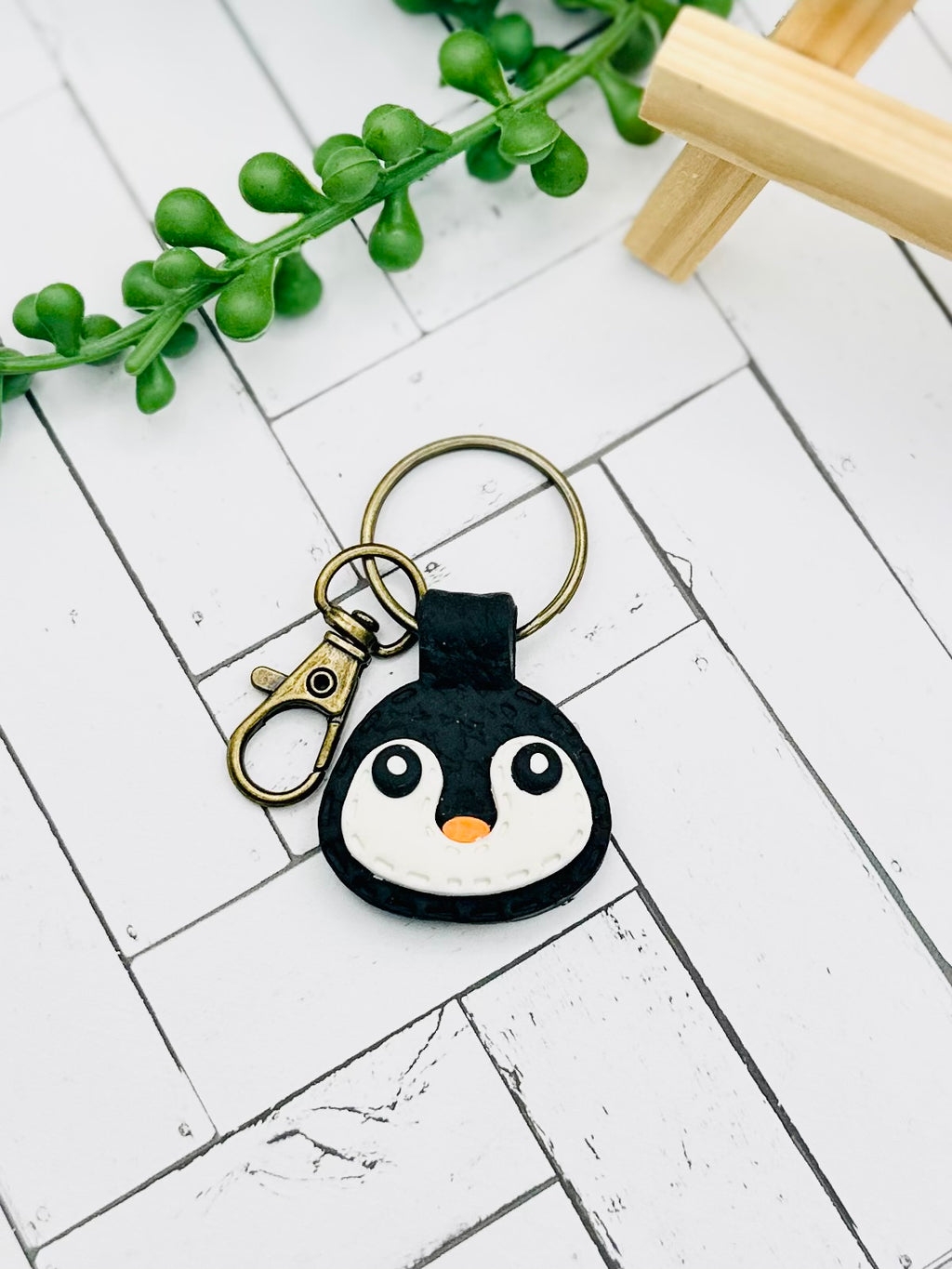 Handmade Penguin Keychain – Polymer Clay Animal Keychain, Cute  Key Ring, Lightweight Bag Charm, Gift for Animal Lovers