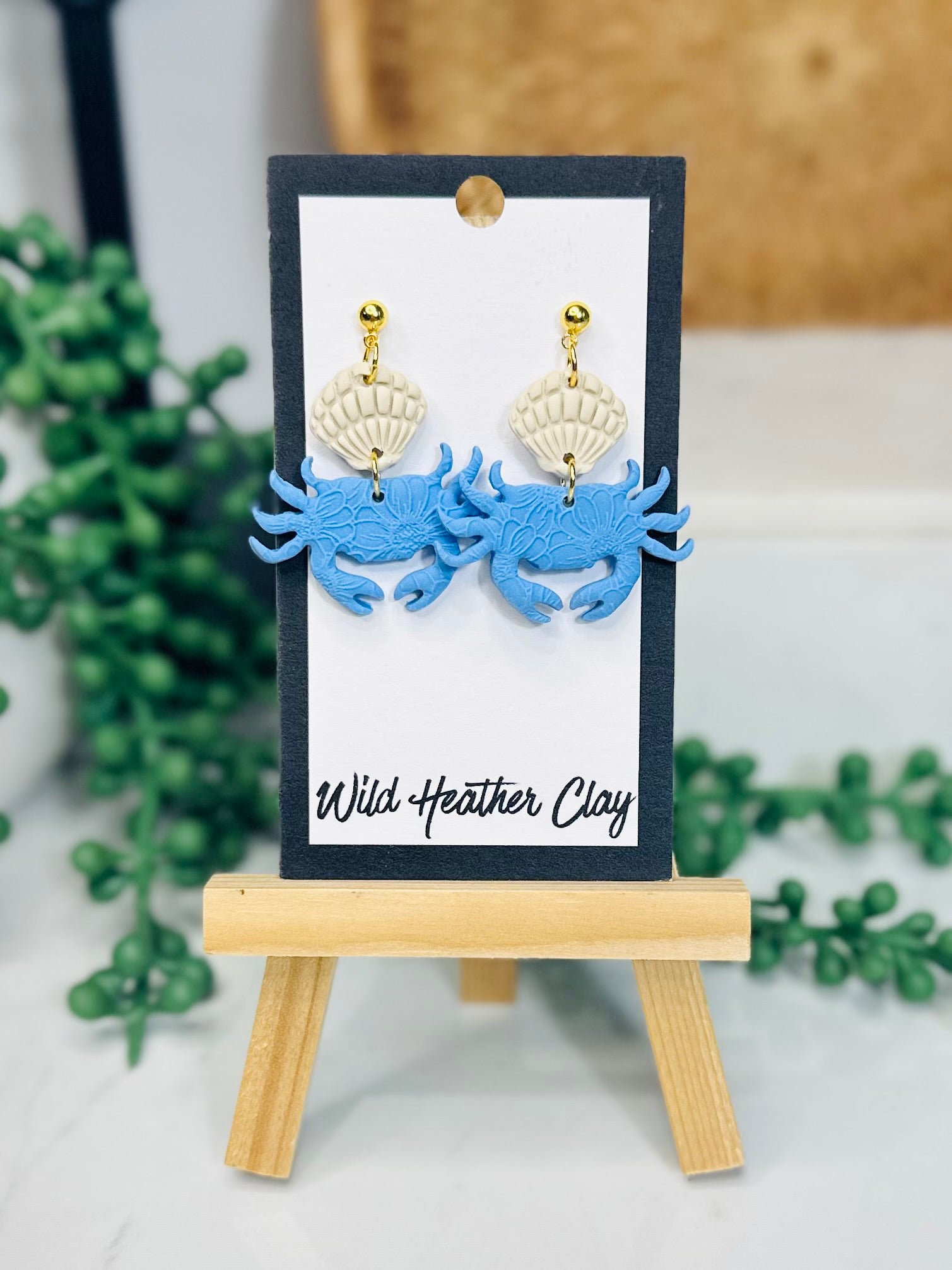 Costal Blue Crab & Shell Earrings – Handmade Coastal Polymer Clay Earrings, Beach Dangle Earrings, Lightweight Summer Jewelry